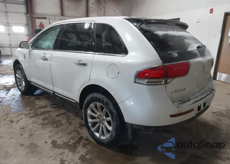 2013 Lincoln Mkx z USA, uszkodzony, nr VIN 2LMDJ8JK1DBL47743